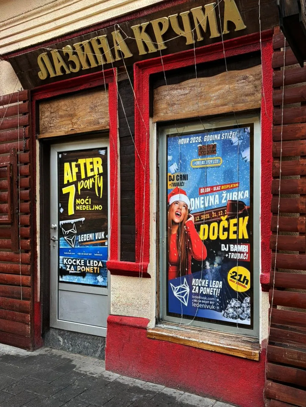 Grafički dizajn reklamnog materijala velikog formata – Tapete za vrata i prozor